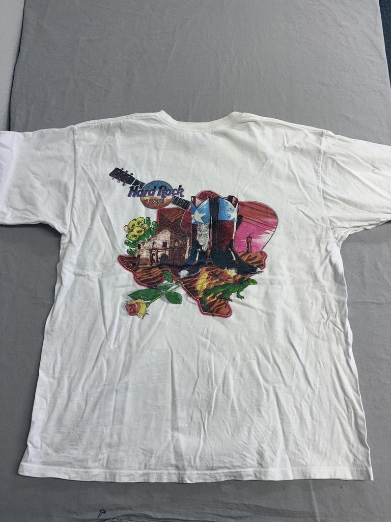 VTG Hard Rock San Antonio T-shirt Alamo Texas Boots XL