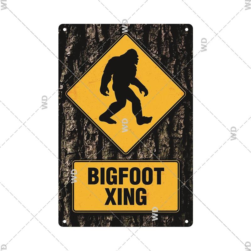 Tin Sign No Parking Slow Down Caution Warning Do Not Pass Metal Vintage Plaque Retro Metal Plate Traffic Yard Street Wall Decor