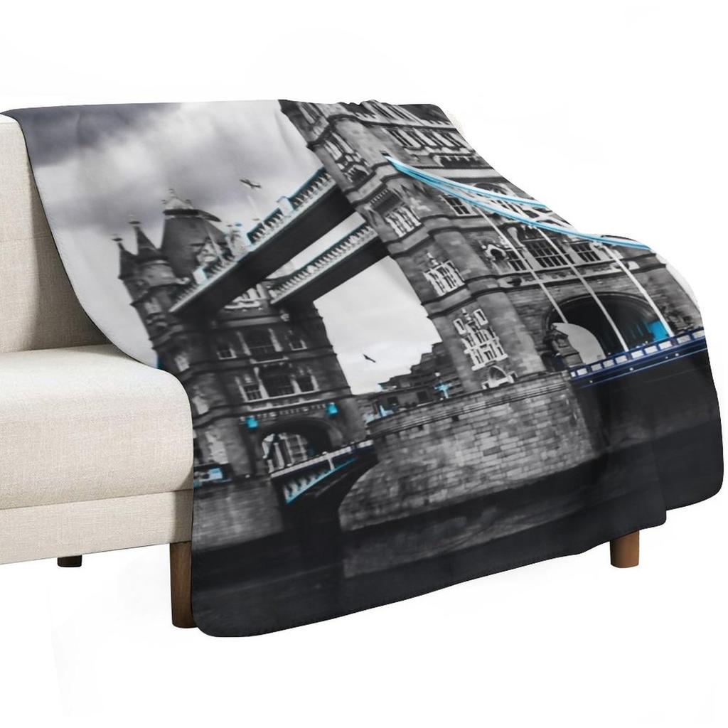 Tower Bridge Throw Blanket Soft Plush Blanket as Housewarming Gift