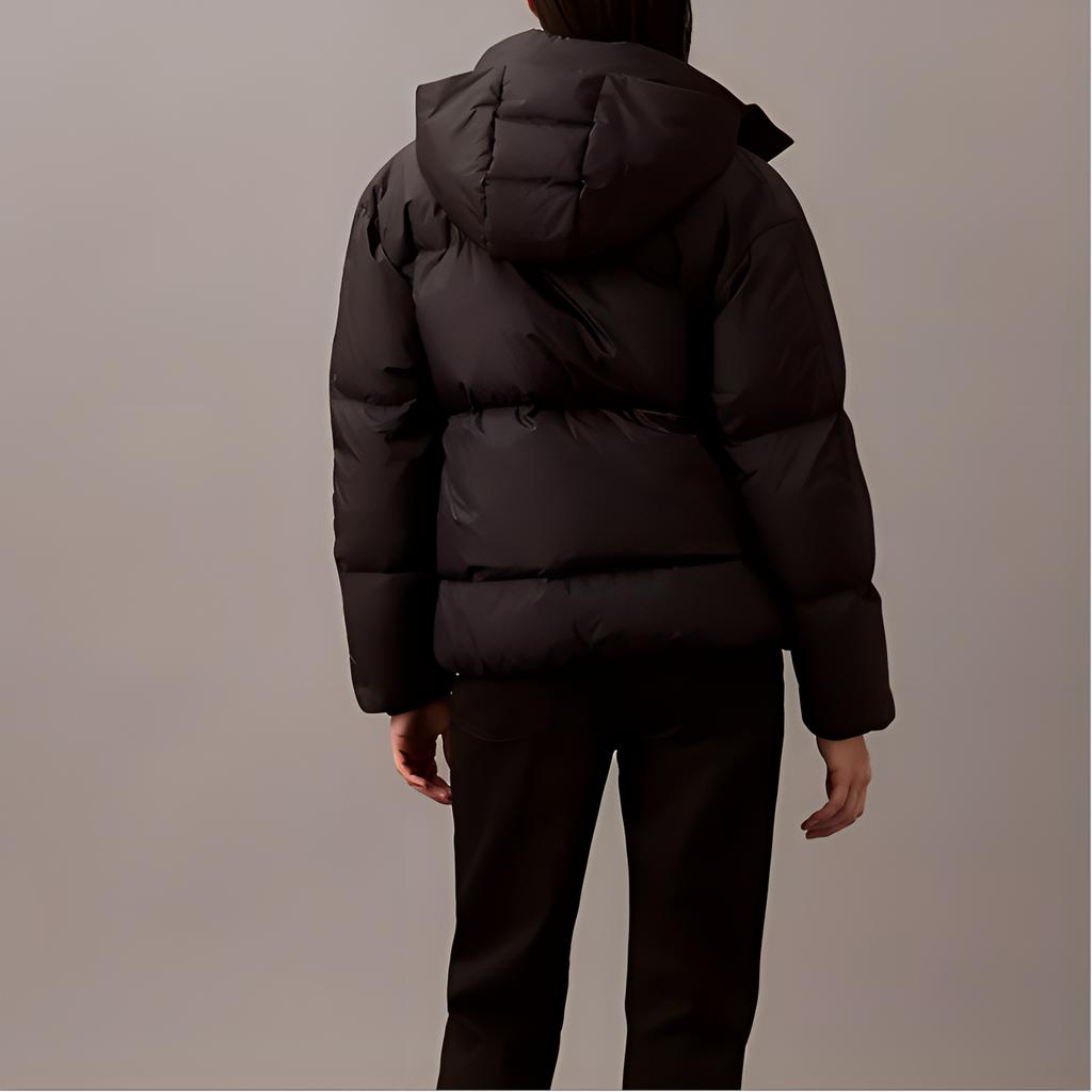 Calvin Klein Jachetă de puf cu mâneci lungi și fermoar, confortabilă, culoare uni, îmbrăcăminte exterioară pentru femei, negru 40WL544-001