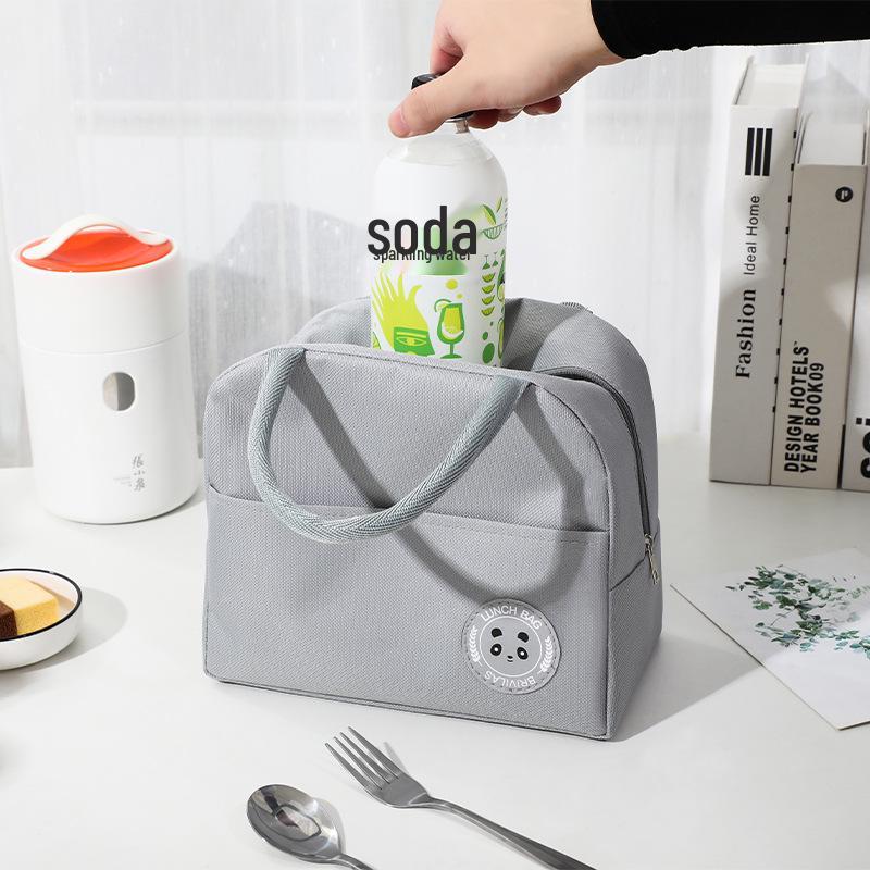 Insulated Oxford Cloth Lunch Bag for Office Commuters