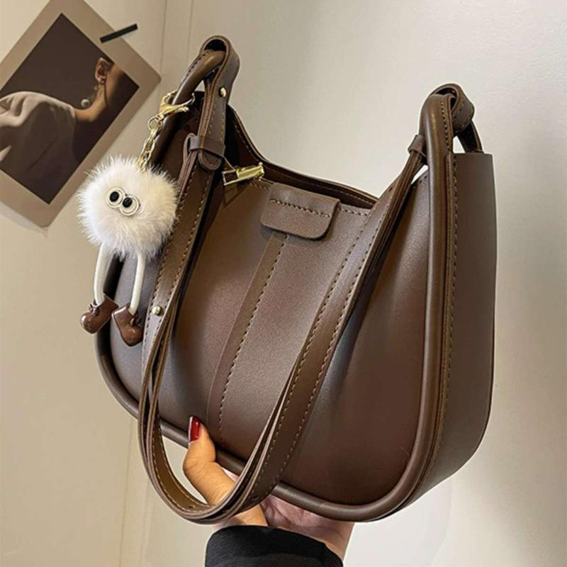 High-end foreign style small bag, new women's bag, versatile crossbody bag, one-shoulder armpit bucket bag