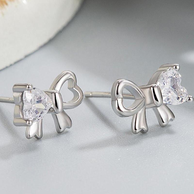 

1Pair Temperament Silver Color Cute Bowknot Stud Earrings