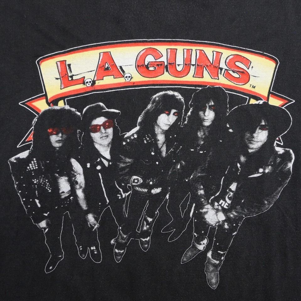 

Vintage 1989 LA Guns Hollywood Vampires All size Black T-shirt E077 3XL