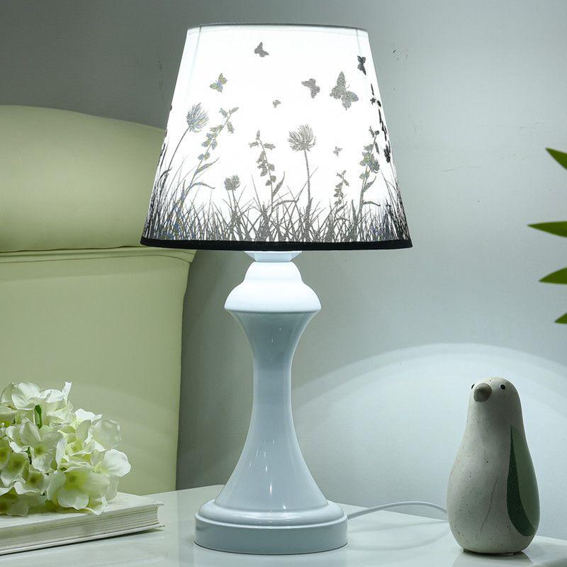 

Светодиодная энергосберегающая прикроватная лампа для учебы - Теплая, Простая, Защищающая глаза, Диммируемая, Сенсорное управление для общежития или спальни. Button Switch