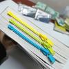 Creative Zipper Bookmark - Dual-Function Organizer with Divided Pages for Easy Note-Taking and Marking - Ideal for Reading