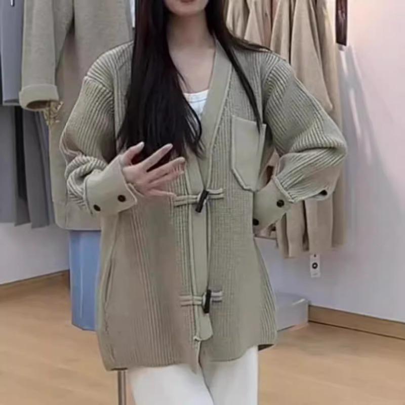 Autumn and winter new large size loose lazy wind horn buckle knitted cardigan top women wear sweater coat thick