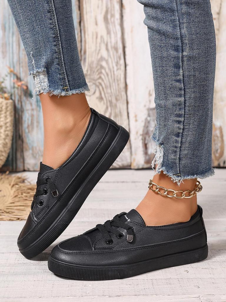 2025 Trendy Women's White Casual Canvas Shoes: Simple & Stylish for Summer Travel