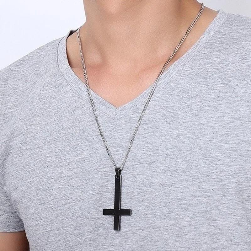 Exquisite Cross Studded Zircon Pendant Necklace for Women Fashion Glamor Wedding Jewelry