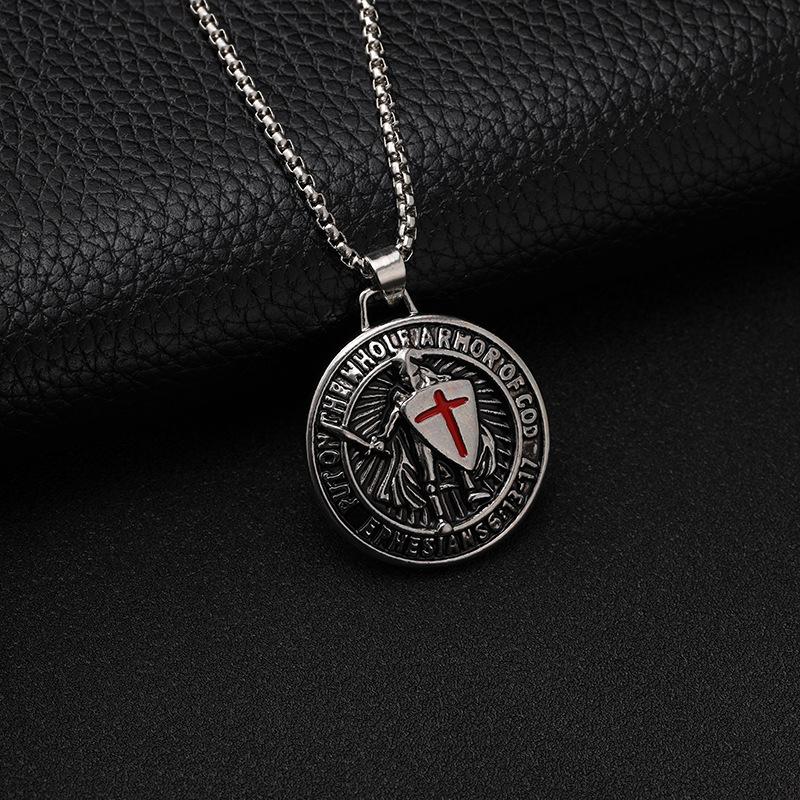 New Vintage Jewelry Zinc Alloy Epoxy Western Medieval Templar Pendant Necklace