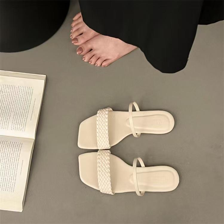 New Glitter Slides Flat Shoes Female Woman's Slippers Low Square Toe Big Size Jelly Summer Fabric Rome Rubber Crystal Sequined