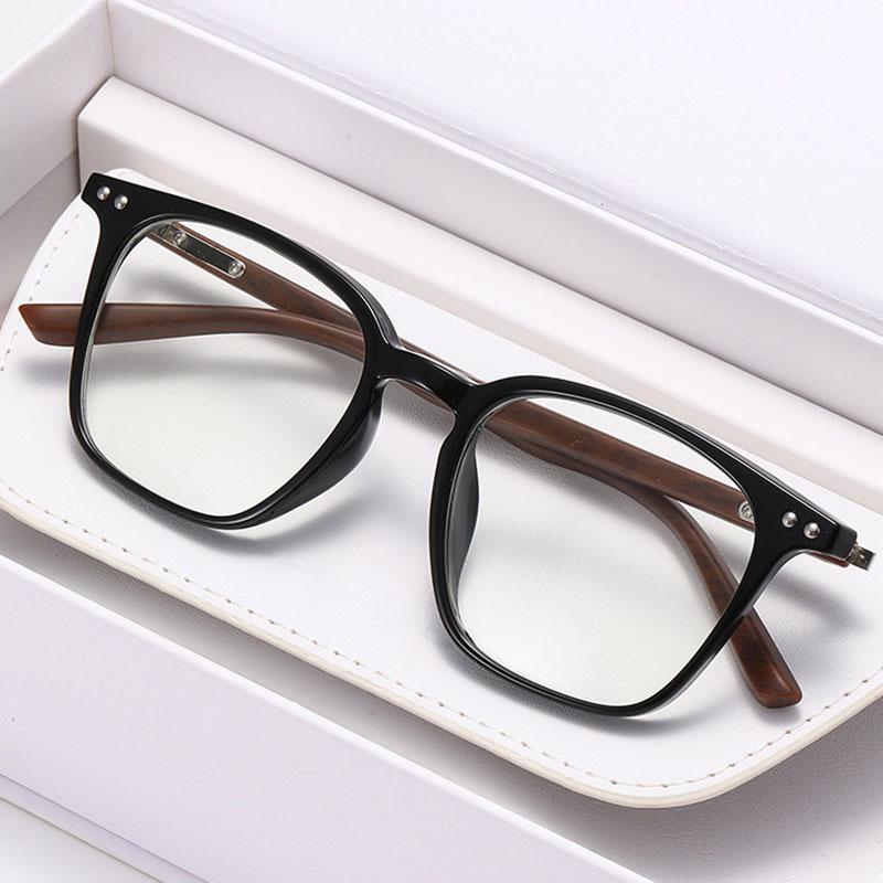 Square Full Frame Glasses Faux Wood Temple Retro Eyewear for Men Women Fashion Daily Use TR90 Lightweight Spectacles