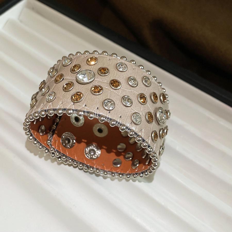 Элегантный персонализированный кожаный браслет со стразами - Универсальный дизайн для женщин