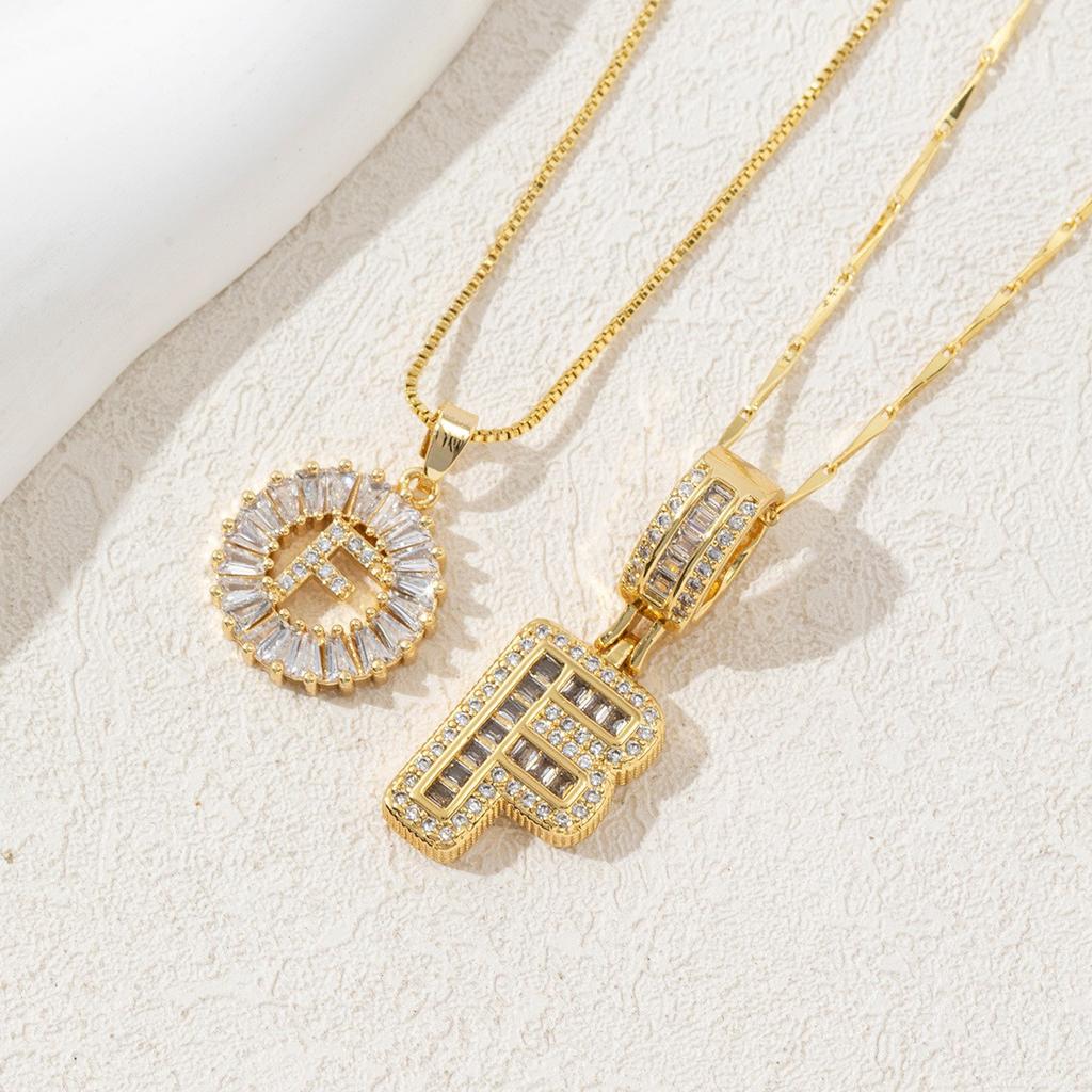 2Pcs Full CZ Zircon Iced Crystal Initial Letter Flower Necklace Women Copper A-Z Alphabet Pendant Couple Jewelry Birthday Gifts