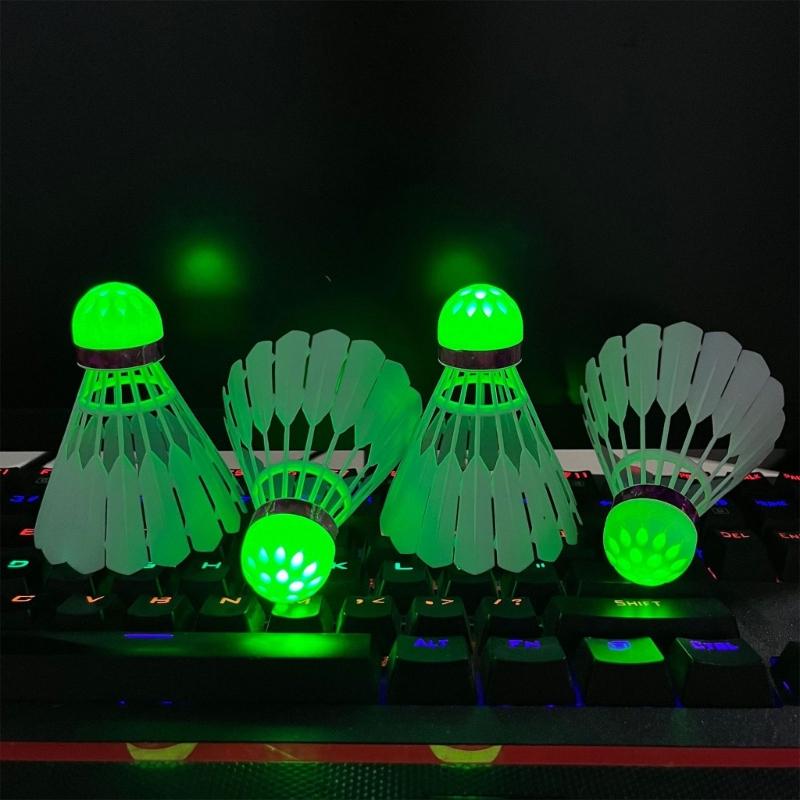4pcs Light Weight LED Lighting Sport Badminton Night Training LED Glow Shuttlecocks For Outdoor Sports Easy to Use