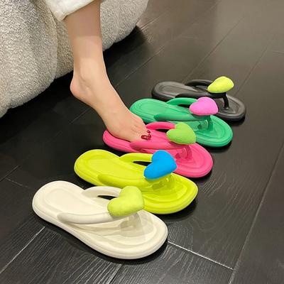 Rainbow Color Flip Flops Women Outwear 2024 Summer New Heart Beach Soft Sole Slippers Indoor Paltform EVA Home Wear Women Shoes