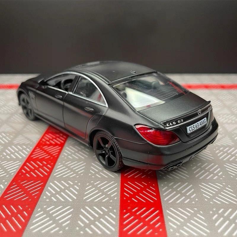 1:36 Mercedes-Benz C63S CLS63 AMG Coupe Alloy Sports Car Model Diecasts Metal Vehicles Car Model Simulation Collection Kids Gift