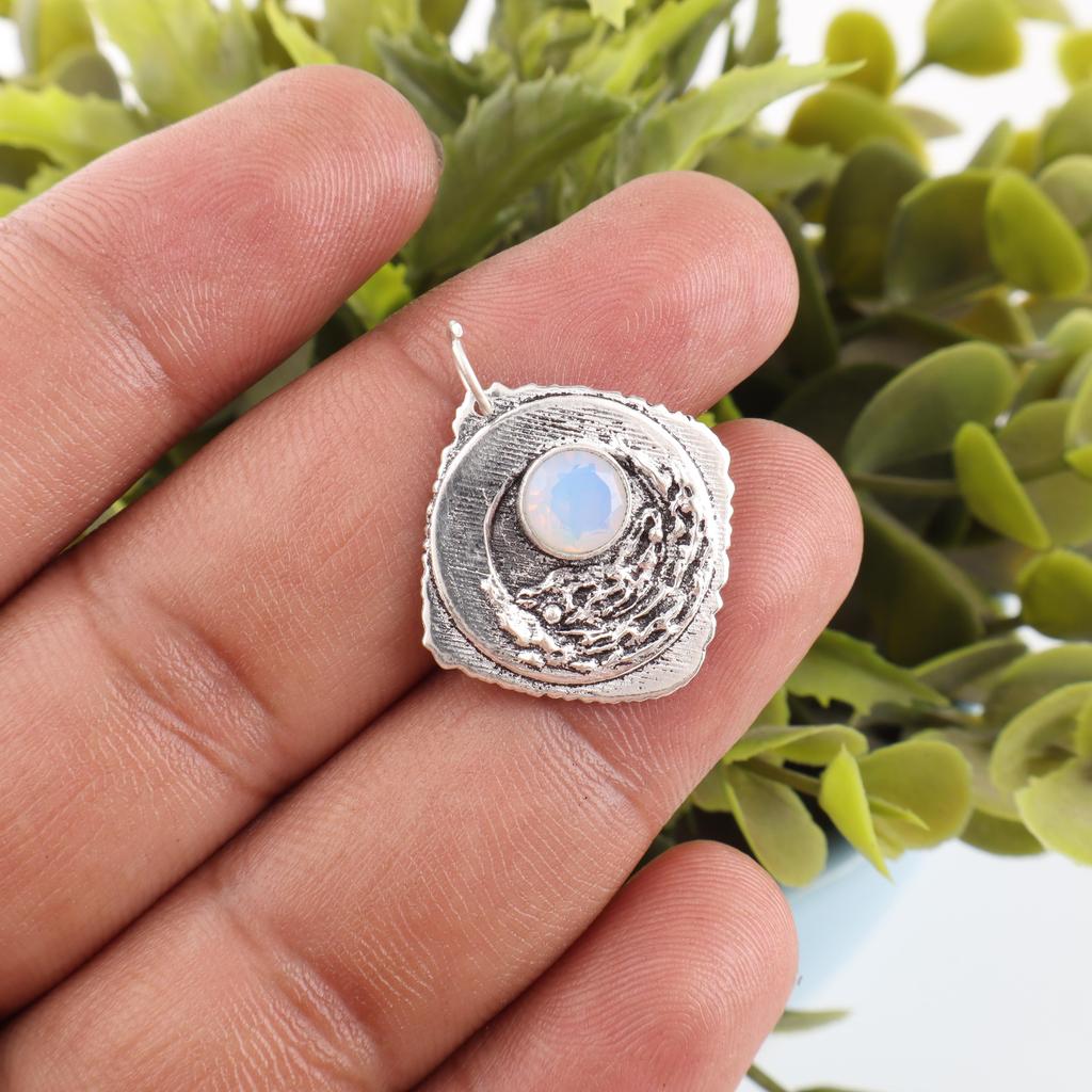 Colgante de Ópalo Lechoso de Plata de Ley 925 Maciza, Joyería de Colgante de Piedra Preciosa Hecha a Mano, Regalos Para Esposa Colgante Nuevo
