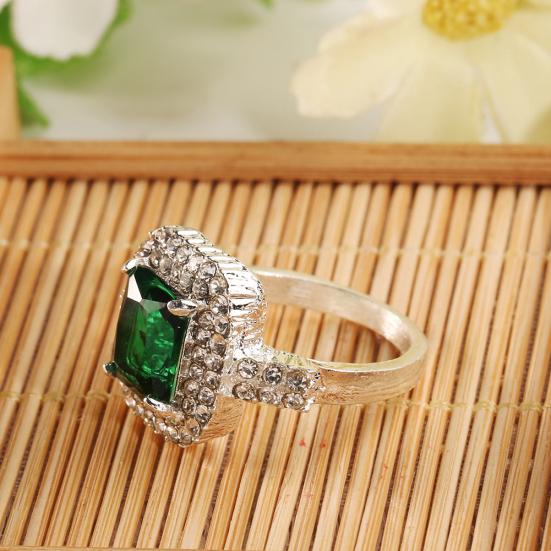Women's Green Zircon Silver Plated Ring Fashion Wedding Bague Jewelry Gift