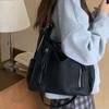 Large Capacity Handbag For Women New Soft PU Leather Bucket Bag Versatile Tote Bag For Casual Commuting Shoulder Wallet ARI