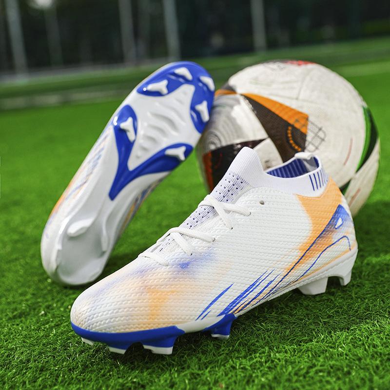 New Chinese Football Shoes, Boys and Girls, Teenagers, Primary and Secondary School Students, Artificial Grass, Long Nails, Broken Nails Training Shoe