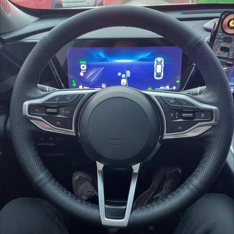 Hand-stitched Black Comfy Breathable Leather Breathab Car Steering Wheel Cover For Haval God beast H6 H9 H6 3rd