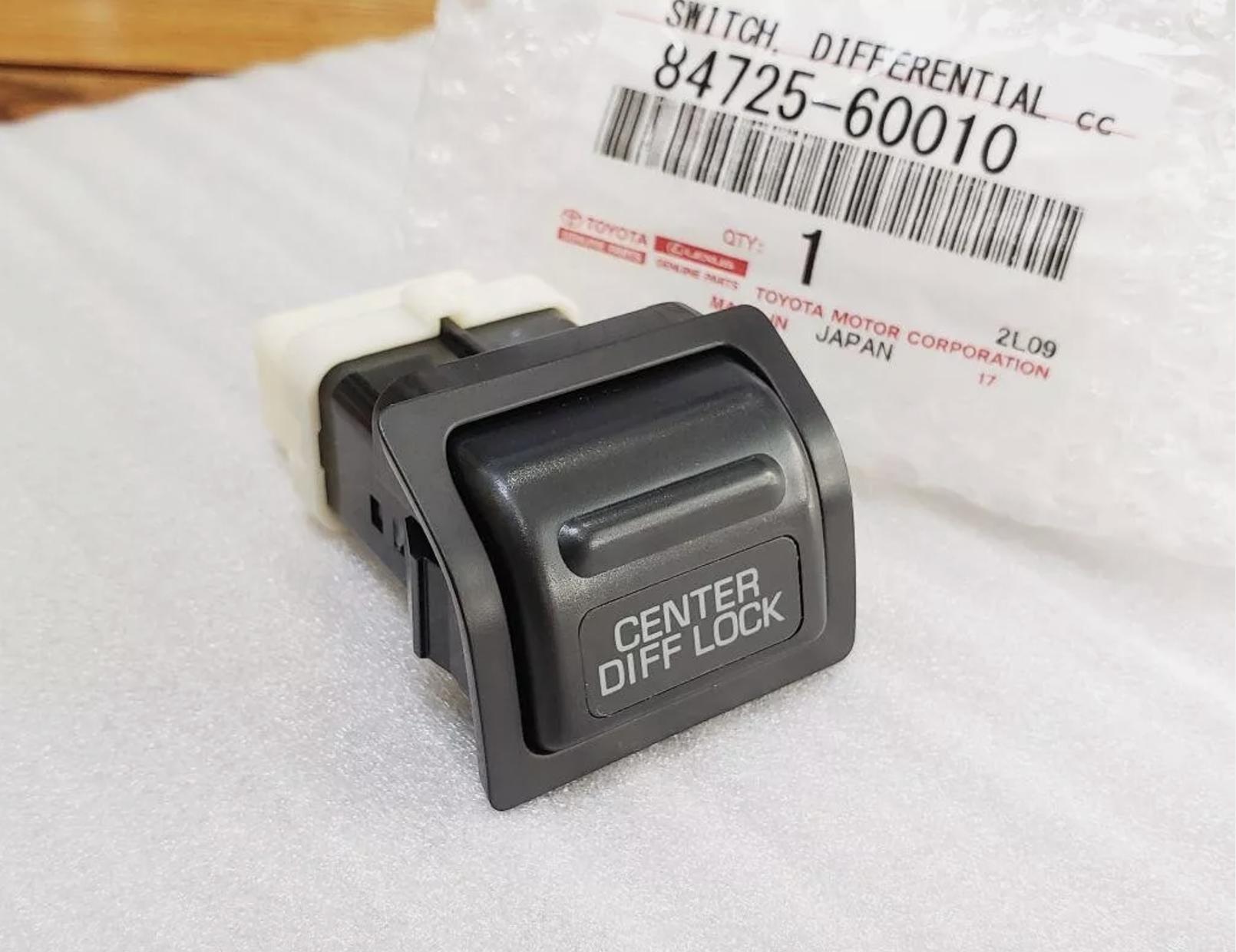 

Toyota 1991-1996 Land Cruiser Center Differential Lock Switch Button Genuine F/S