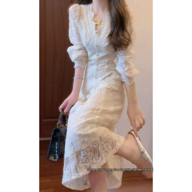 2025 Autumn French Sweet Style White Lace Long Sleeve Dress with Tie Waist