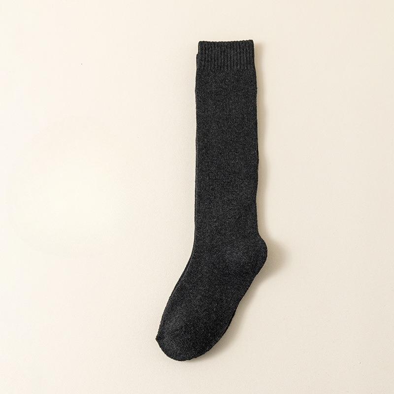 1/4 Pairs of Long Tube Cotton Socks with Thickened Towel Material for Warmth