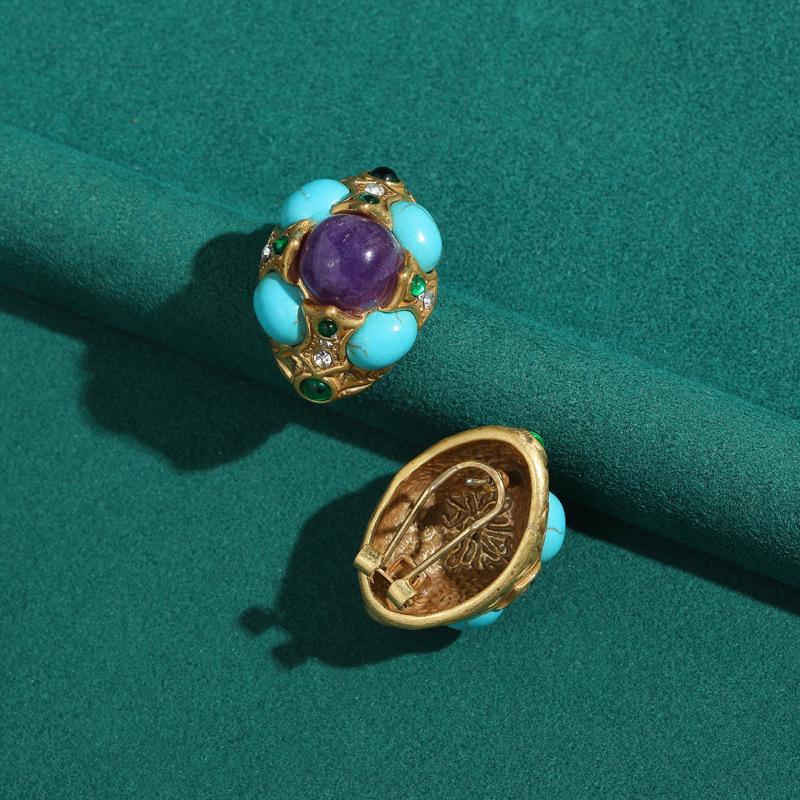 Yong Nuo Vintage Retro Jewelry: High-End, Colorfast Antique Earrings