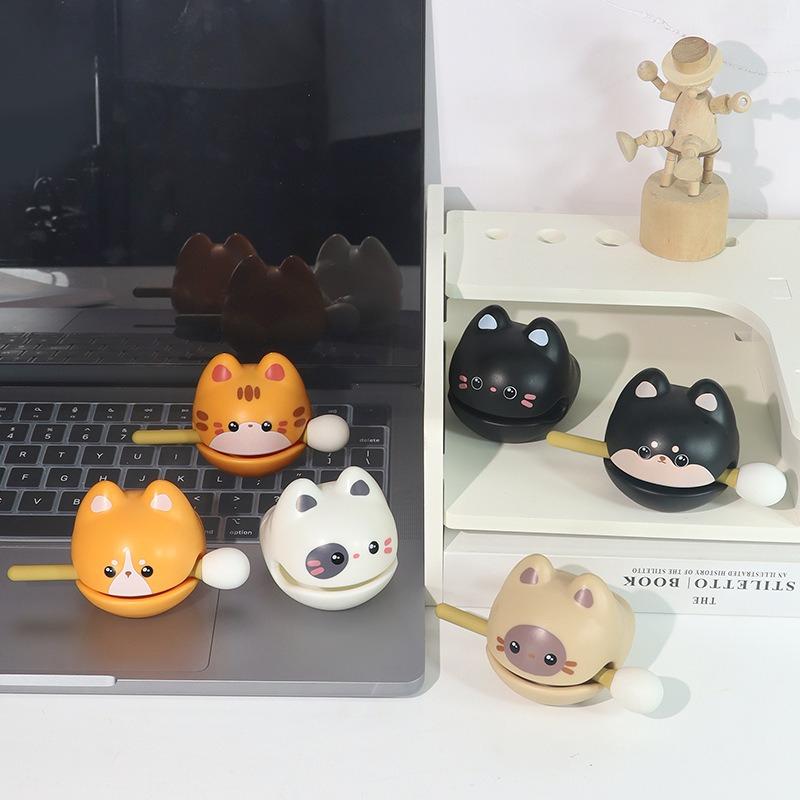 Small Wooden Fish Figurine New Office Desk Cute and Laid-back Wooden Fish Small Gift for Soothing Emotionsthe Desktop Decoration
