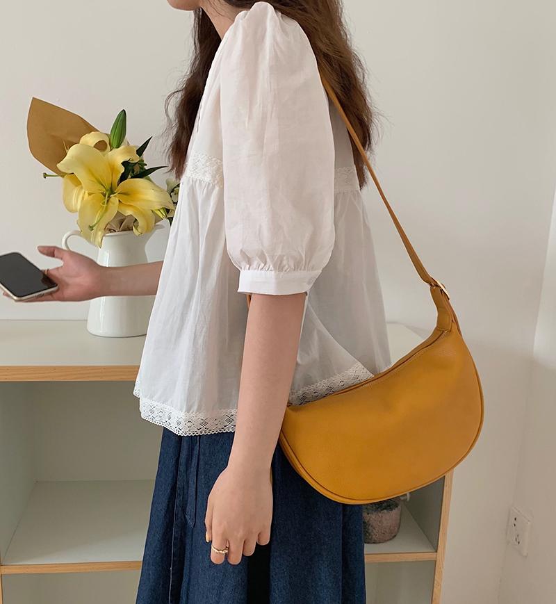 IELGY Spring/Summer Shoulder Fashion Simple Woman's Messenger Dumpling Bag Soft Leather Large Capacity New Moon Bag
