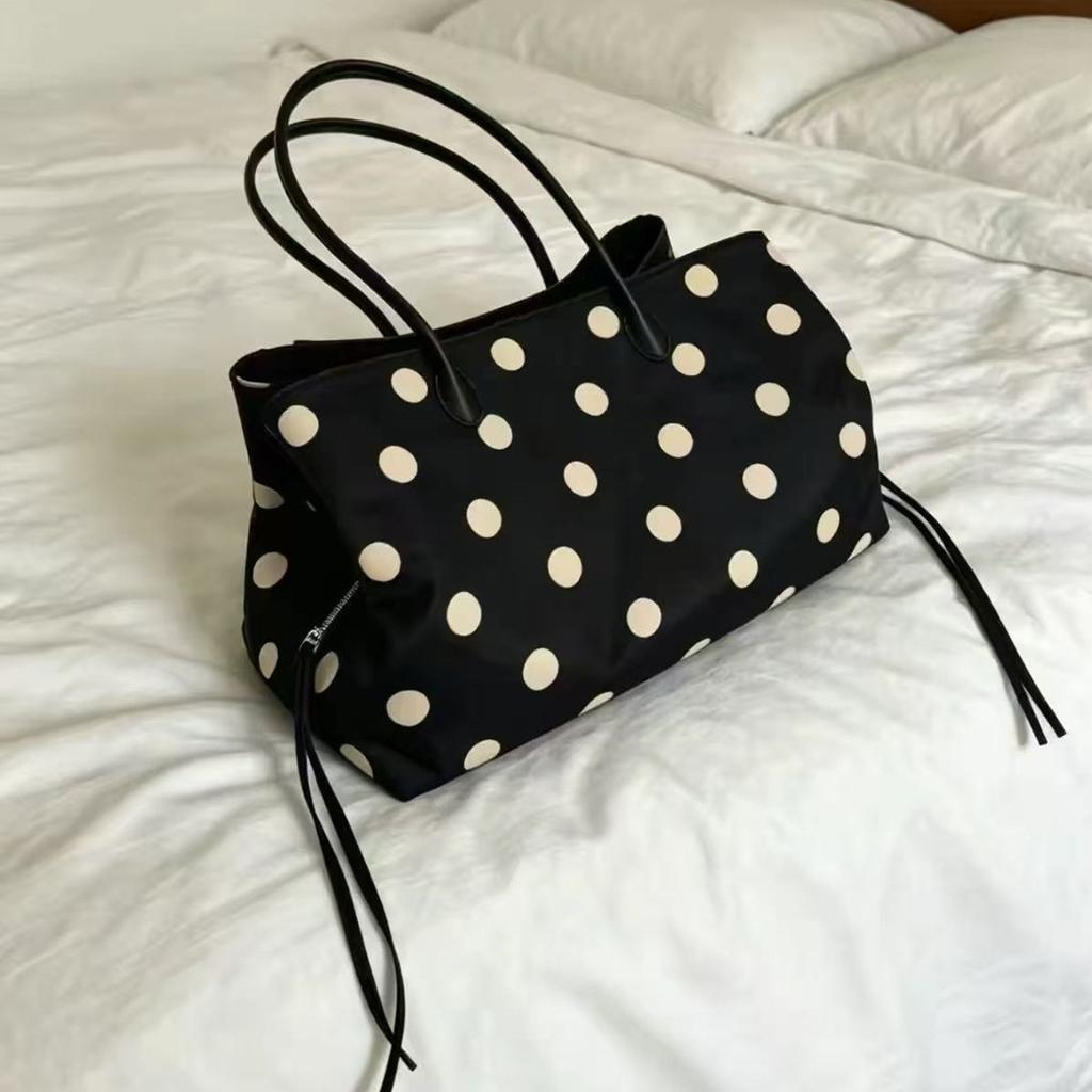 Large Capacity Handbag - Dotted Tote Bag - Simple and Fashionable Single-shoulder Bag for Daily Use