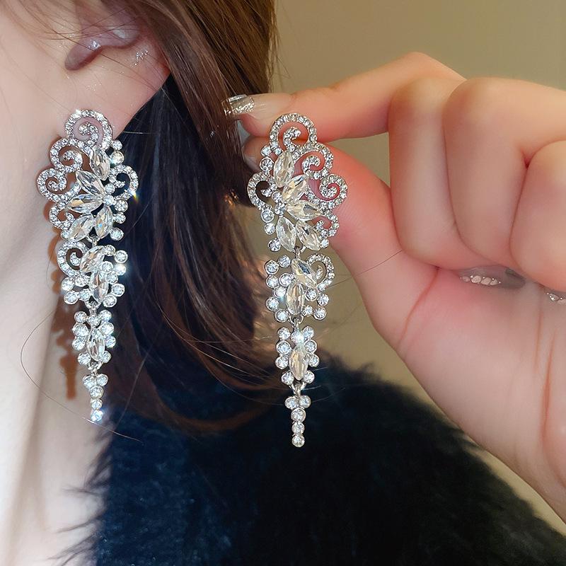 Diamond Inlaid Tassel Earrings - Silver Needle, High-End Court Style