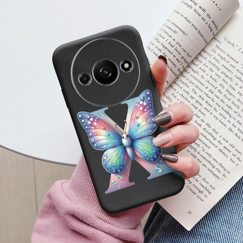 Handyhülle für Xiaomi Redmi A3 4G A3x Rosa Buchstabe Blume Schmetterling Stoßfest Weiches Silikon Cover Kameraschutz TPU Fundas