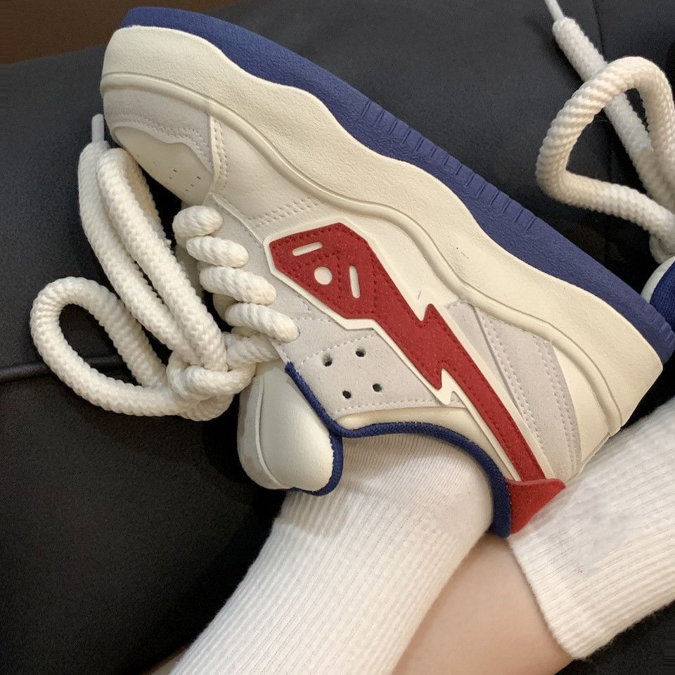 High-value Guochao bread little white shoes, new wavy soles, high street leisure student sports shoes, summer
