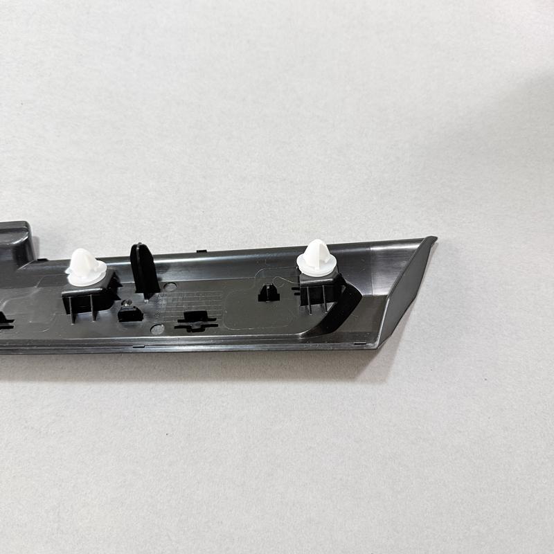 For Peugeot 2008 2022 Fender Trim Strip Left Right Parts Accessories 98258608XY 98258615XY