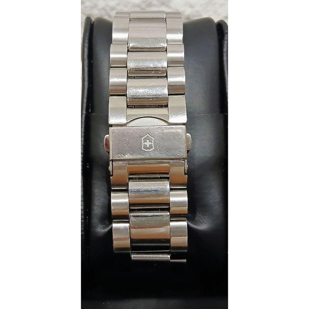 Used VICTORINOX/chronograph Wristwatch/battery Replaced May 4, 2020/operation Normal