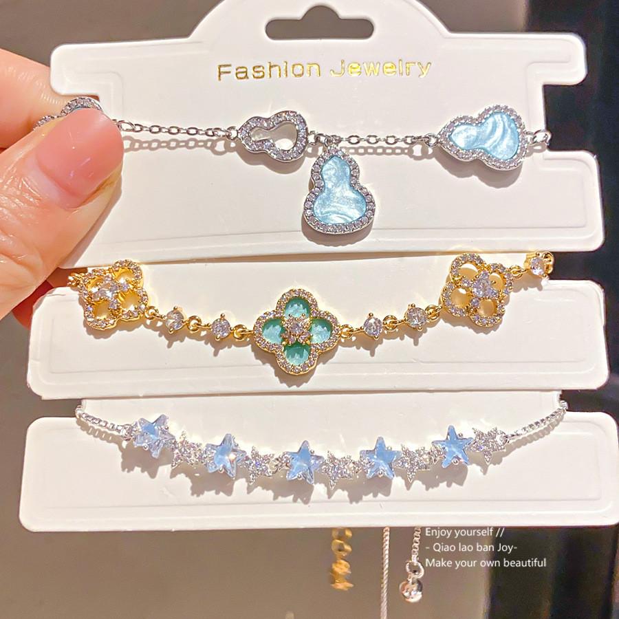 14k Gold Plated Zircon Flower Bracelet For Women With Elegant Design
