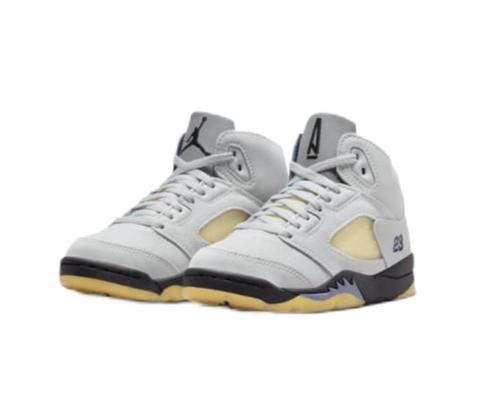 

Air Jordan 5 Retro x A Maniere Mid Photon Dust FZ3356-004 EU 29.5 білий