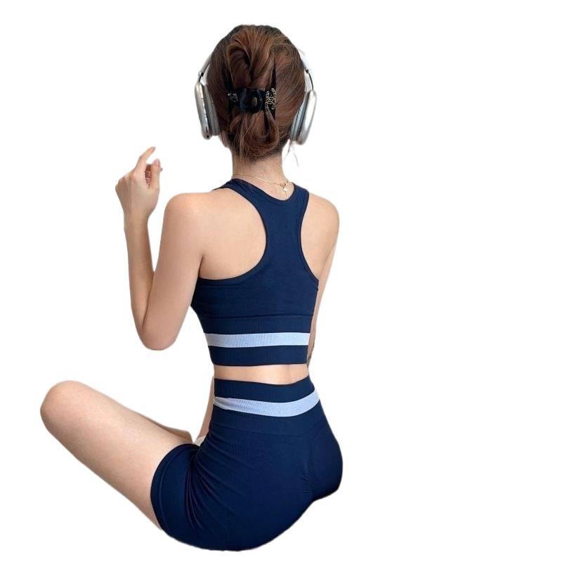 Damset med magkontrollerande sportbehå och yogabyxor: Vadderad, Utan bygel, Figurnära