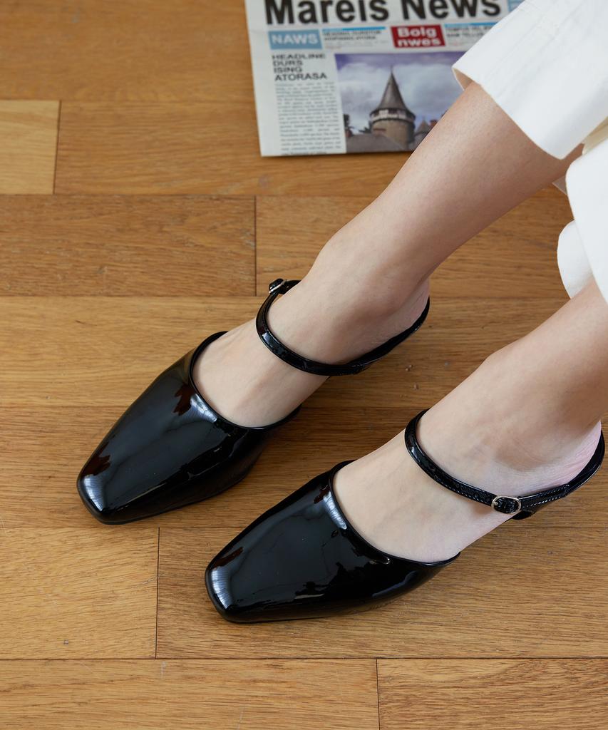 Cesti Ruby Sling Mule (Black)