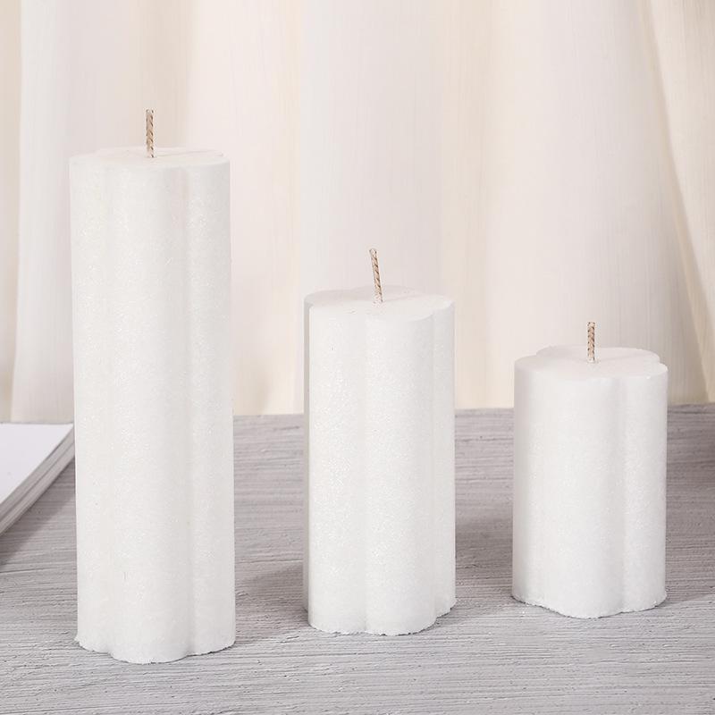 Handmade Aromatherapy Ice Flower Pillar Candle - Smokeless, Perfect for Home, Weddings, or Emergencies