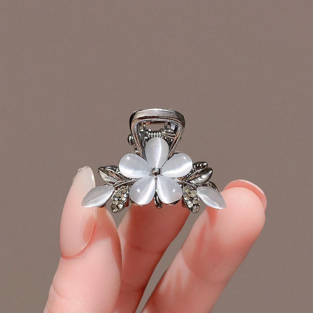 Hairpin female small hair clip exquisite small flower clip hair grab headdress side bangs clip