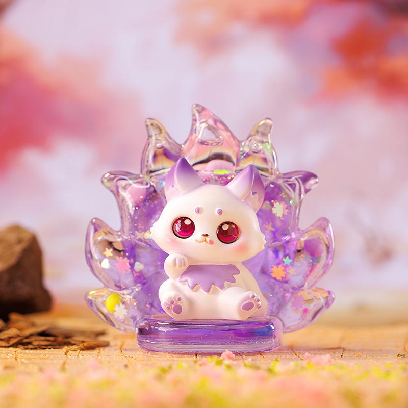 Iridescent Nine-Tailed Fox Blind Box: Adorable Sand Flowing Desktop Ornament Figurine Gift
