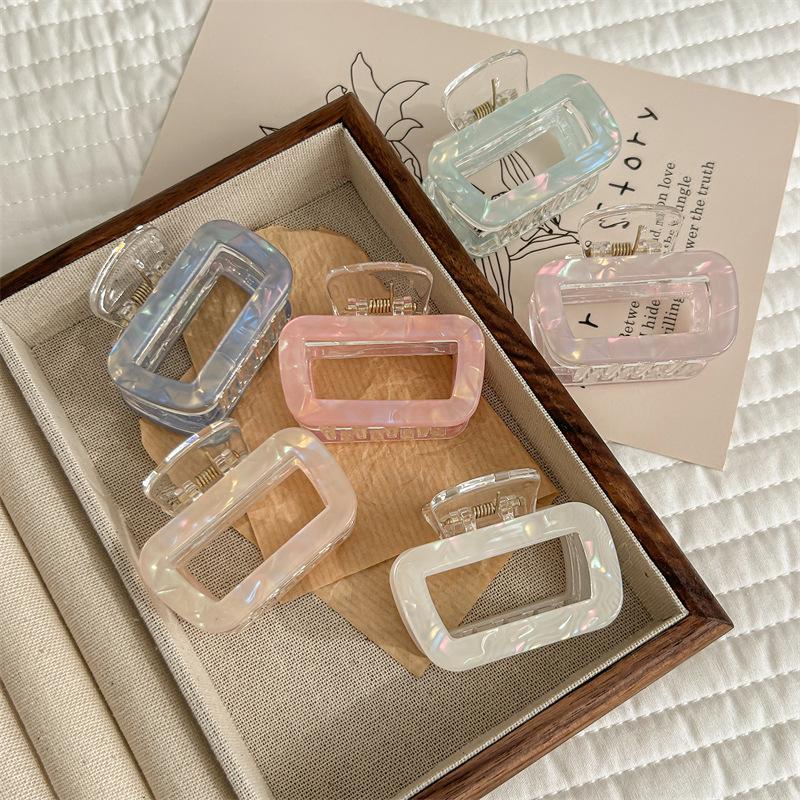 

The Little Mermaid Exquisite Cute Shark Clip - Women s Fashion Acetate Hair Accessory радужный/жёлтый