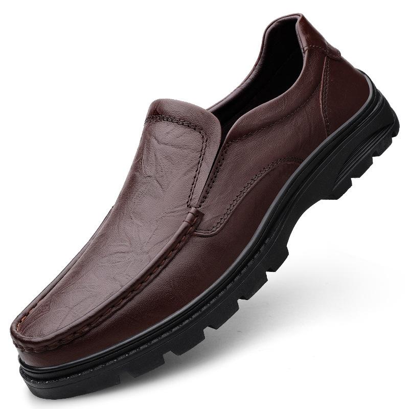 

Large size business casual leather shoes autumn men s shoes hand-scratched one-pedal soft-soled shoes men s shoes 48 коричневий