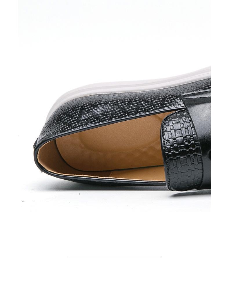 Men's Big Size Tassel Loafers: New European American Style Slip-on Leather Shoes for Formal and Casual Wear.