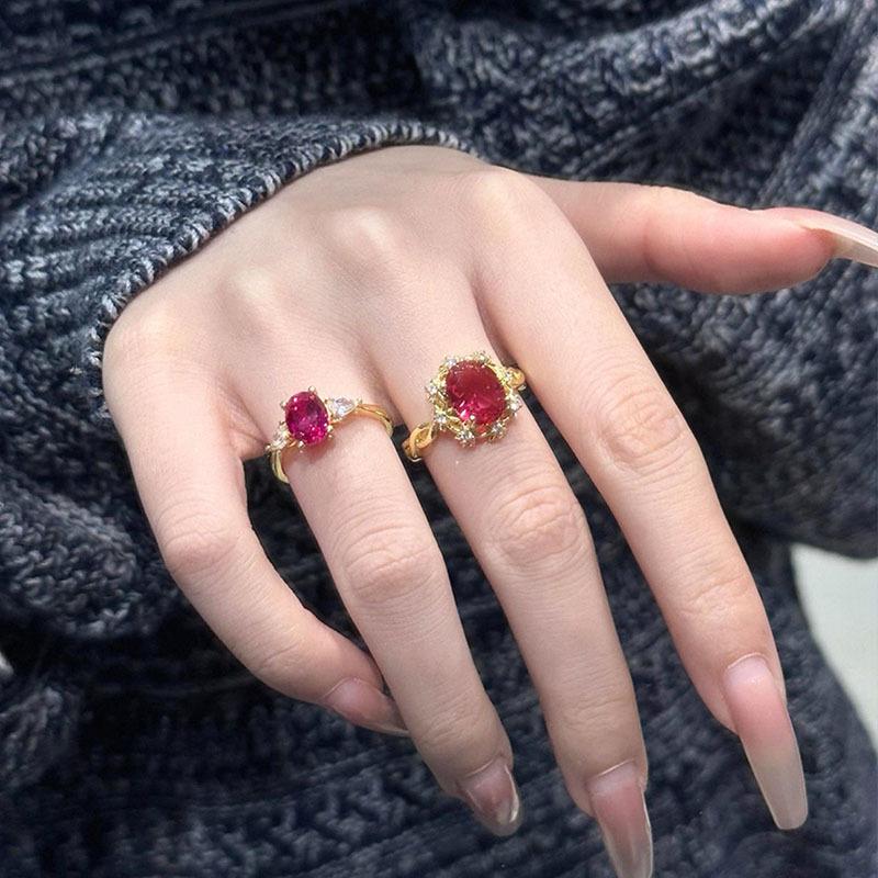 Red Oval Dove Egg Retro Gold Ring: Women's High-End Stackable Index Finger Band