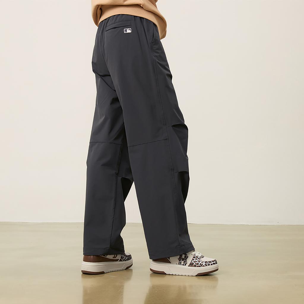 New MLB New York Yankees Basic Collection 24FW Casual Pants Unisex Dark Gray 3AWPB0346-50CGD